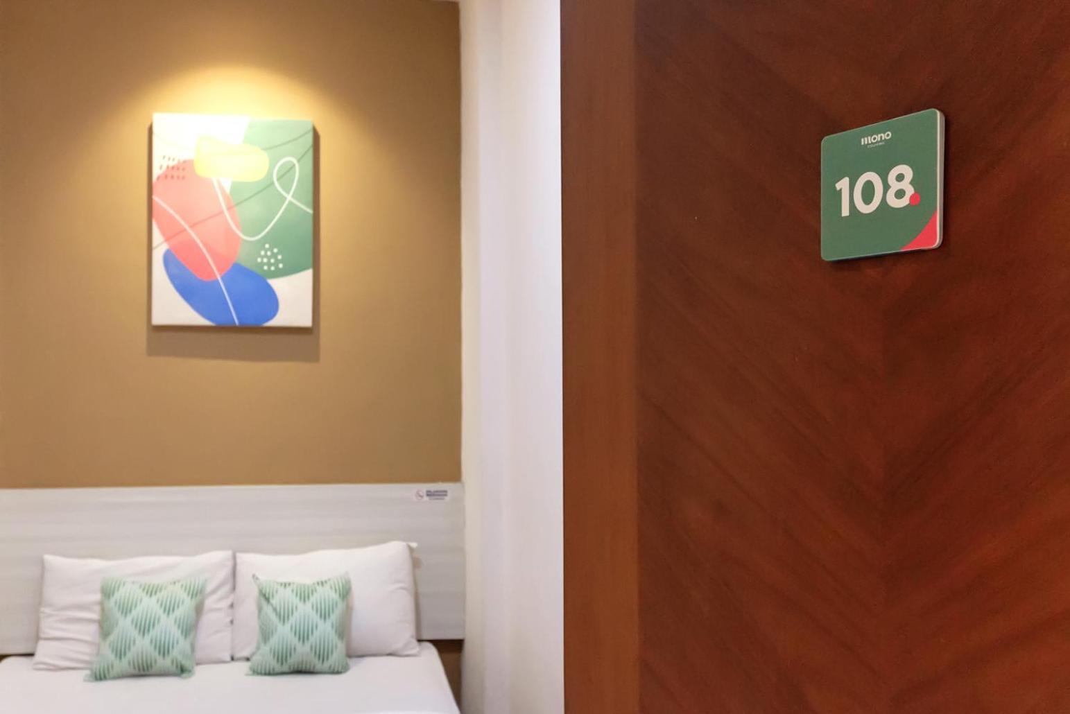 Mono Coliving Kertajaya Syariah, Sby Hotel Surabaya Exterior photo
